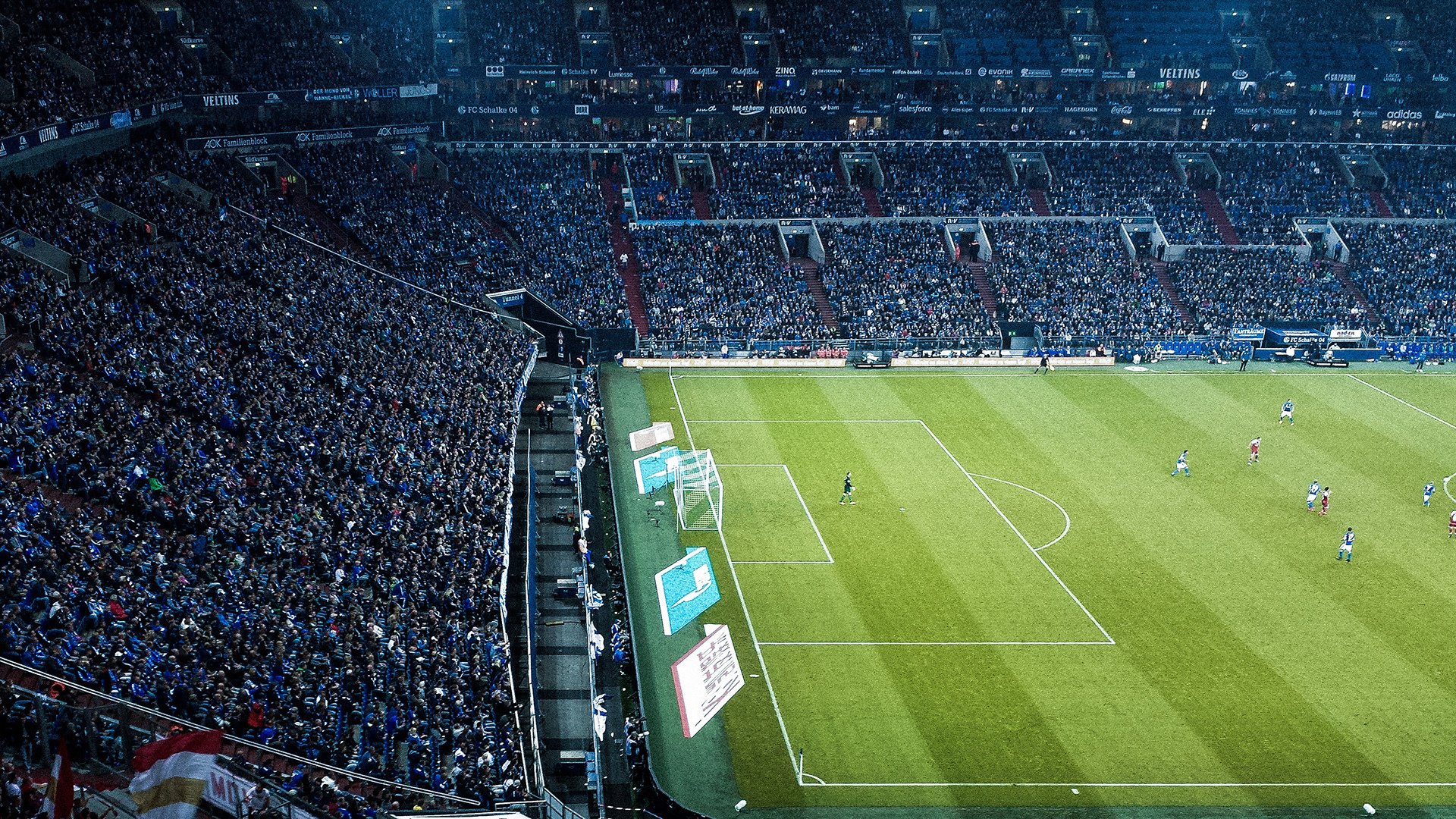 利拉德展现三分神技，开拓者队豪取篮球胜利，但是在季后赛首轮,利拉德和开拓者证明了谁是这个系列